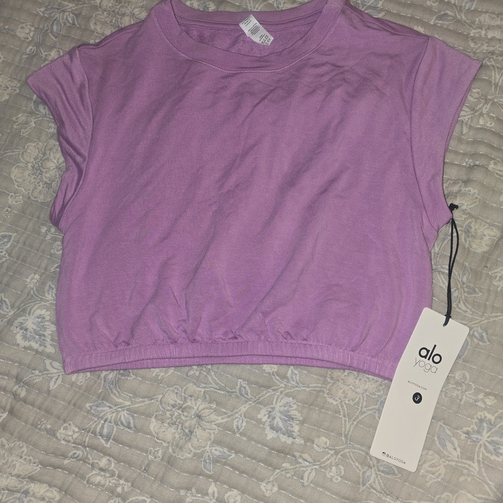 ALO Yoga Lavender Crop Top